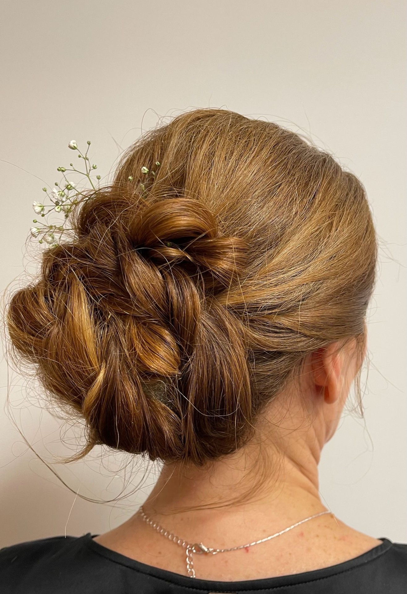 Apanhado de noiva com gypsophila