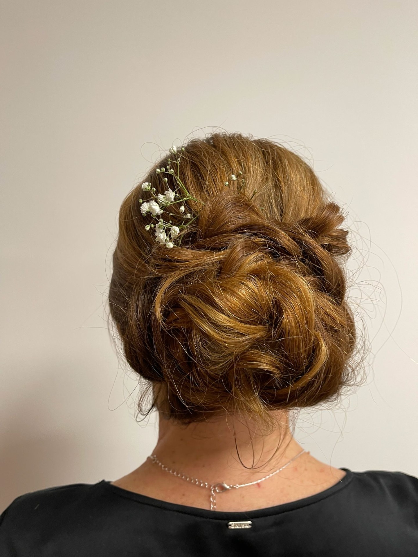Penteado de noiva com flores